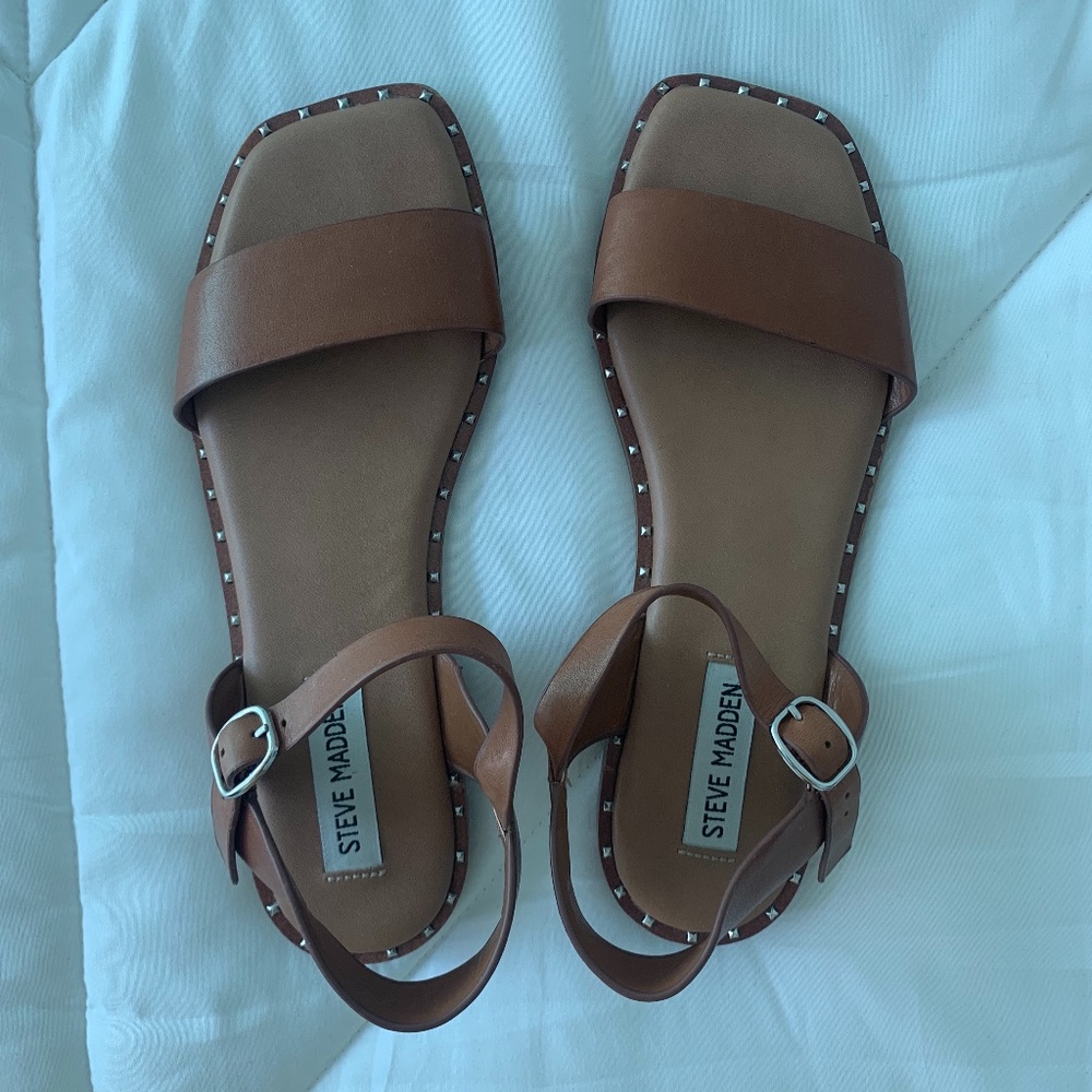 Steve Madden Theories Cognac Sandal 7.5